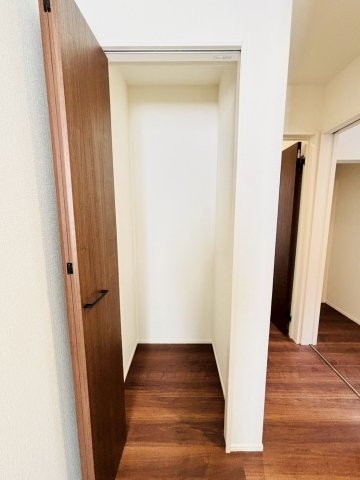 よかタウン/中央区国府2丁目1期/4号棟(収納)