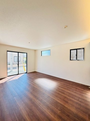 よかタウン/中央区国府2丁目1期/4号棟(リビング)