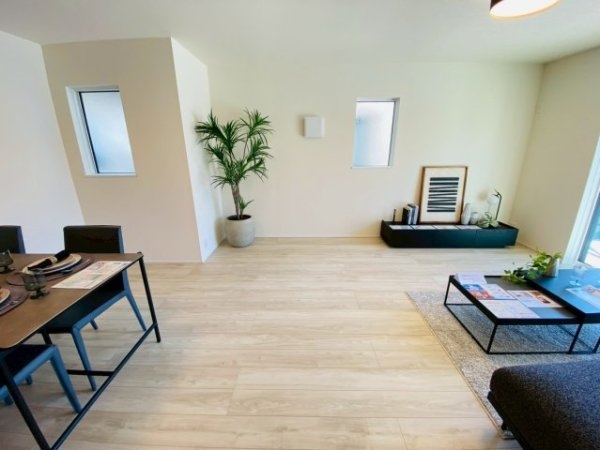 リナージュ／北区龍田1丁目／３号棟