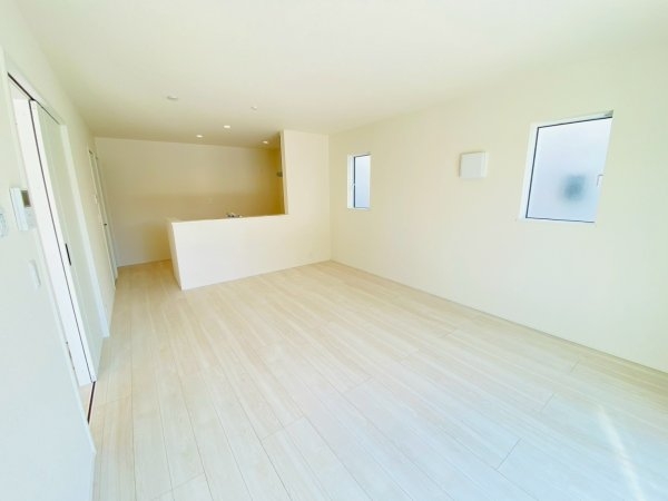 リナージュ／北区龍田1丁目／２号棟