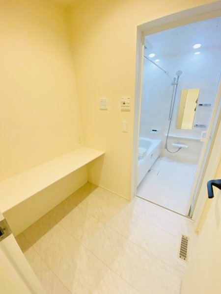 リナージュ／北区龍田1丁目／２号棟