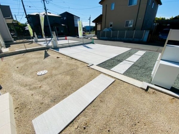 リナージュ／北区龍田1丁目／1号棟