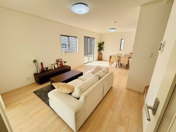 クレイドルガーデン／南区八分寺町第14／２号棟