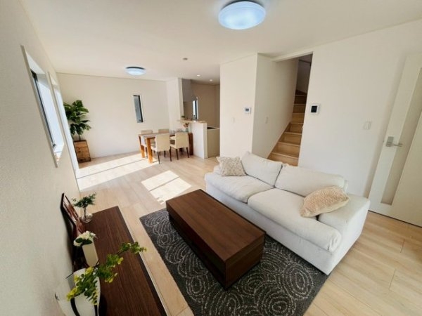 クレイドルガーデン／南区八分寺町第14／２号棟