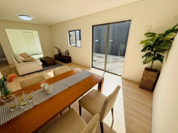 クレイドルガーデン／南区八分寺町第14／２号棟