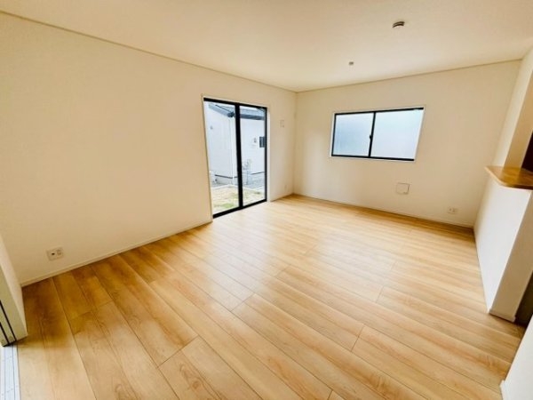 クレイドルガーデン／南区八分寺町第14／１号棟