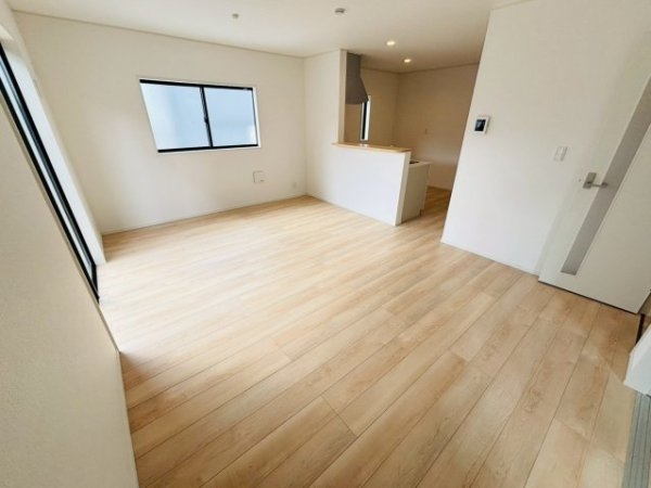 クレイドルガーデン／南区八分寺町第14／１号棟