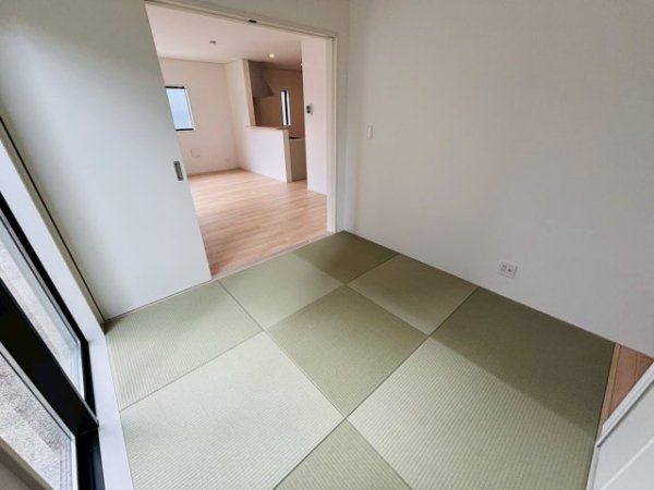 クレイドルガーデン／南区八分寺町第14／１号棟