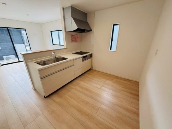 クレイドルガーデン／南区八分寺町第14／１号棟