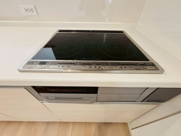 クレイドルガーデン／南区八分寺町第14／１号棟