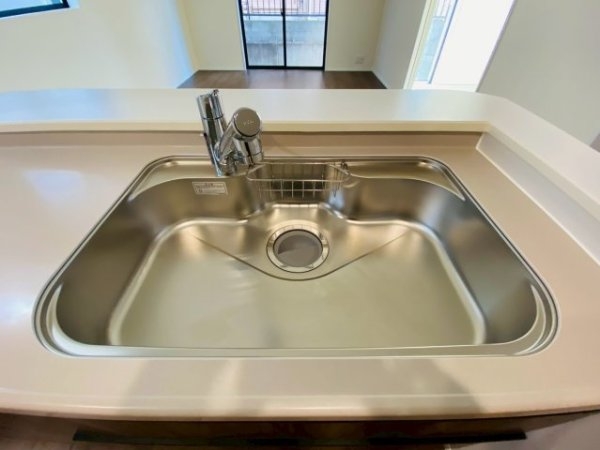 リーブルガーデン/菊陽町原水第三/3号棟(キッチン)