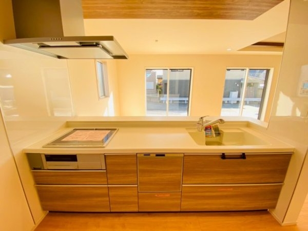 ブルーミングガーデン／北区鶴羽田１丁目／４号棟