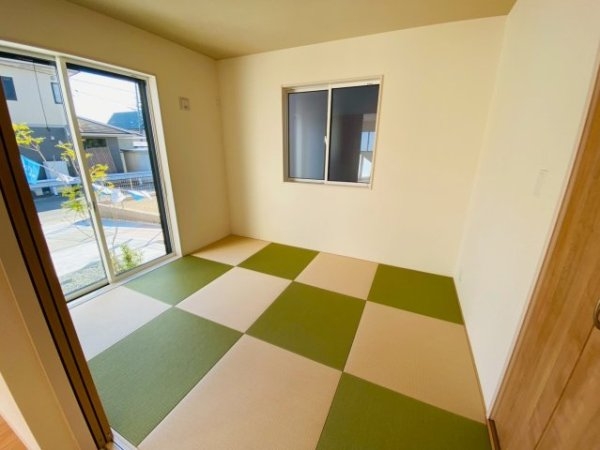 ブルーミングガーデン／北区鶴羽田１丁目／４号棟