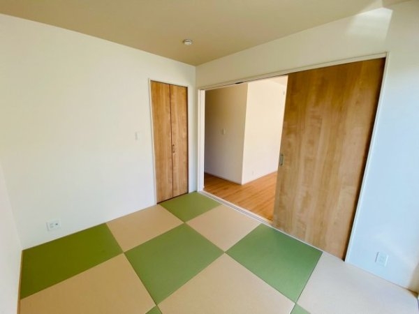 ブルーミングガーデン／北区鶴羽田１丁目／４号棟