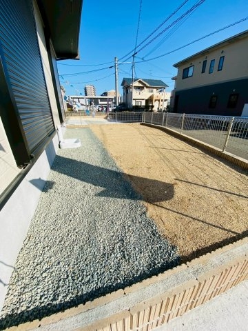 ブルーミングガーデン／北区鶴羽田１丁目／３号棟