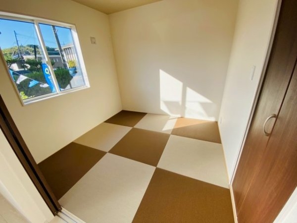 ブルーミングガーデン／北区鶴羽田１丁目／３号棟