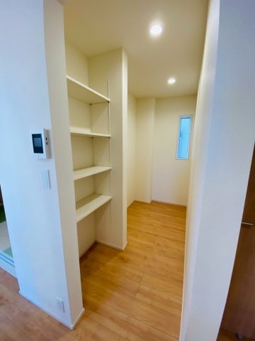 ブルーミングガーデン／北区鶴羽田１丁目／２号棟