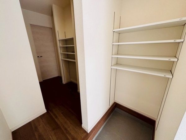 リーブルガーデン／東区戸島西第七／３号棟