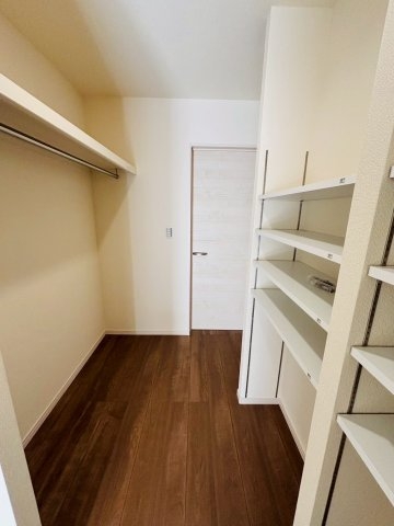 リーブルガーデン／東区戸島西第七／３号棟