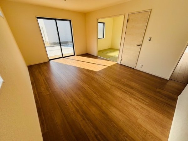 リーブルガーデン／東区戸島西第七／３号棟