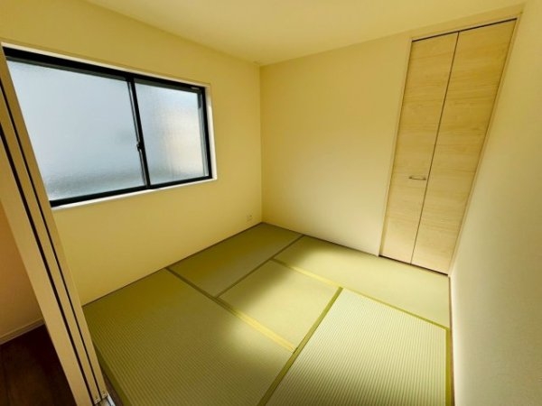 リーブルガーデン／東区戸島西第七／３号棟