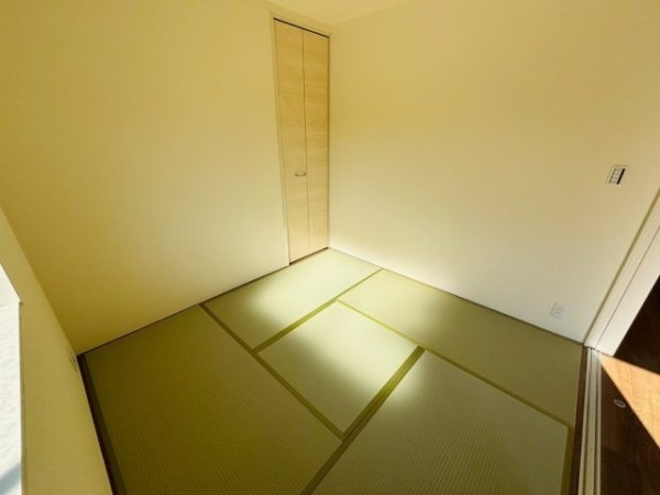 リーブルガーデン／東区戸島西第七／３号棟