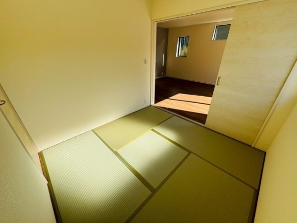 リーブルガーデン／東区戸島西第七／３号棟