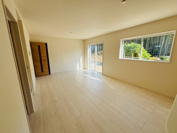 リーブルガーデン／東区戸島西第七／２号棟