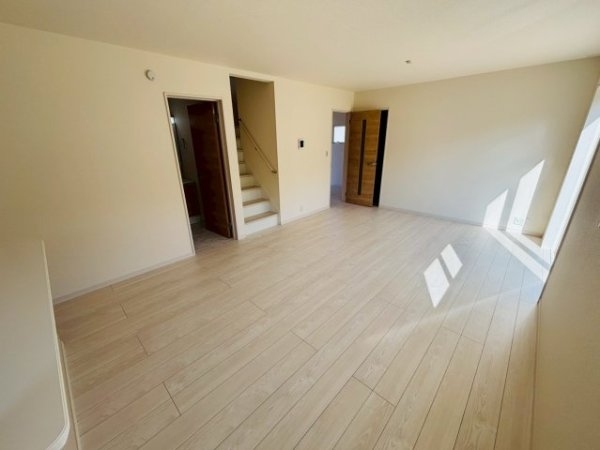 リーブルガーデン／東区戸島西第七／２号棟