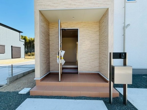 リーブルガーデン／東区戸島西第七／２号棟