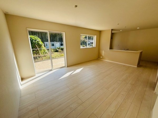 リーブルガーデン／東区戸島西第七／２号棟