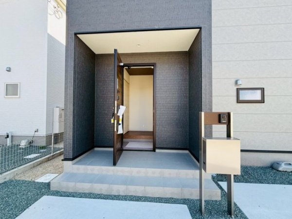 リーブルガーデン／東区戸島西第七／１号棟