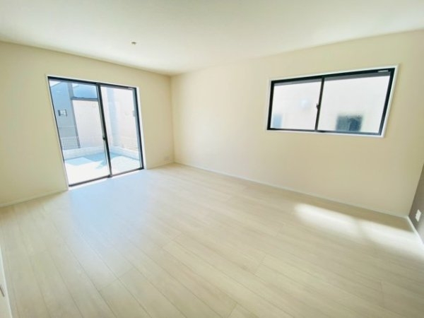 リーブルガーデン／東区榎町第六／３号棟