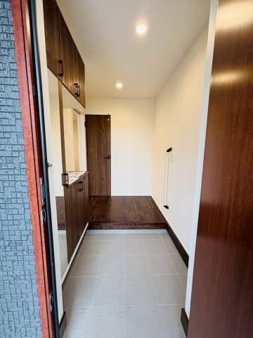 リナージュ／北区八景水谷3丁目／３号棟