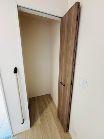 リナージュ／北区八景水谷3丁目／２号棟