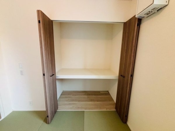 リナージュ／北区八景水谷3丁目／２号棟