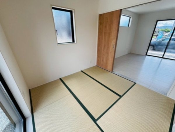 よかタウン／南区元三町1丁目3期／8号棟