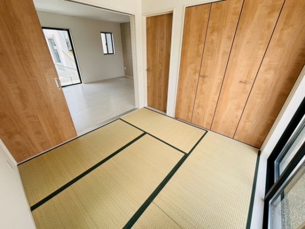 よかタウン／南区元三町1丁目3期／8号棟
