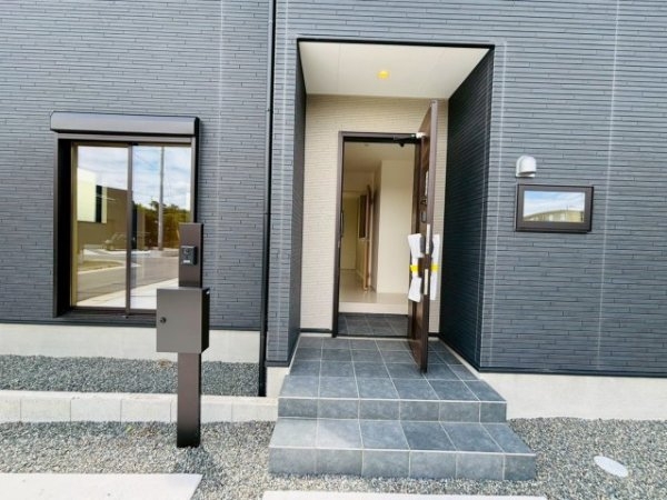 よかタウン／南区元三町1丁目3期／8号棟