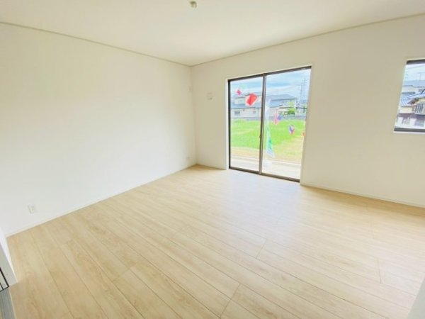 クレイドルガーデン／菊陽町津久礼第11／1号棟