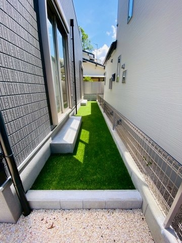 ハートフルタウン／西区戸坂町357番／A号棟