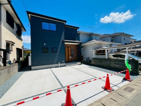 リーブルガーデン／東区戸島第13／１号棟