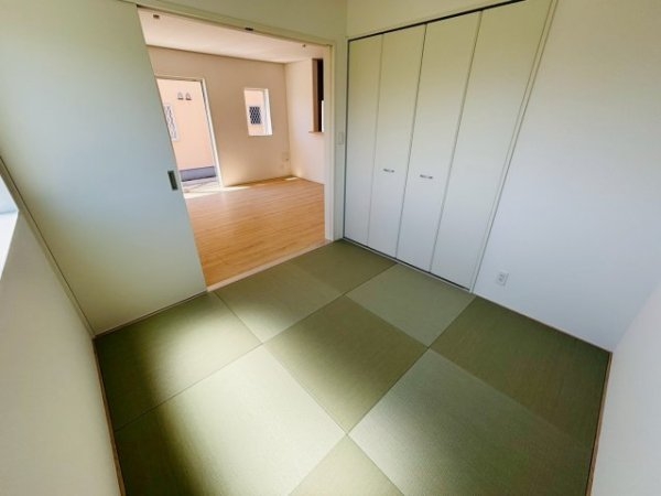 クレイドルガーデン／東区沼山津第三／２号棟