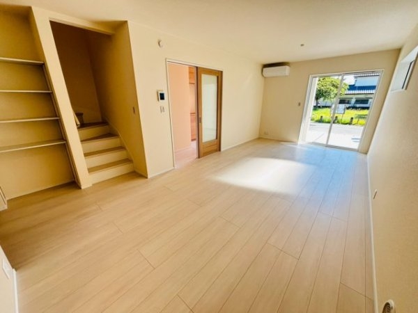 リーブルガーデン／東区小山2丁目／1号棟