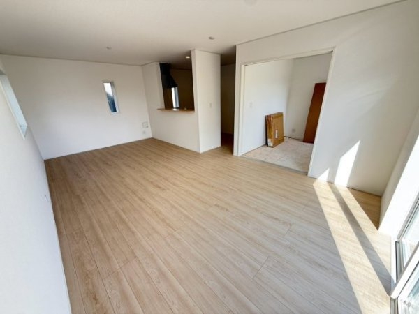 クレイドルガーデン／南区土河原町第３／２号棟