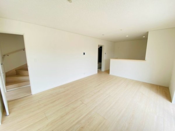 クレイドルガーデン／南区富合町大町第５／２号棟