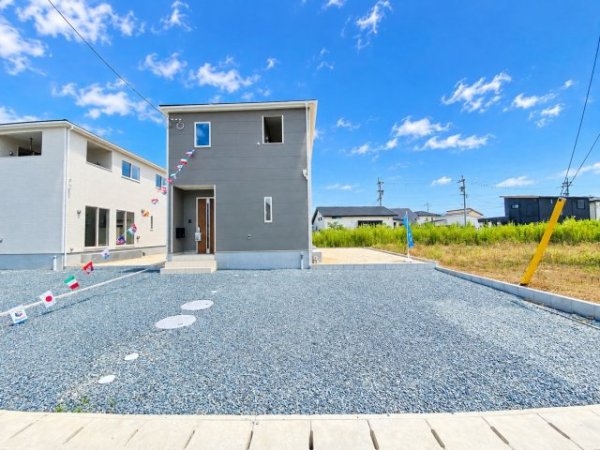 クレイドルガーデン／南区富合町大町第５／２号棟