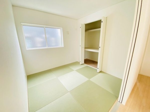 クレイドルガーデン／南区富合町大町第５／１号棟