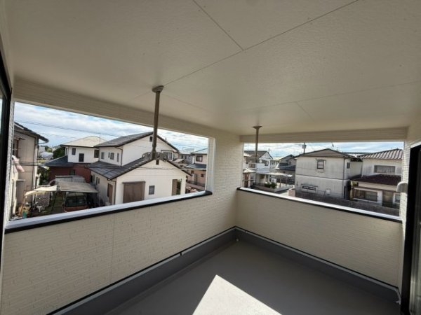 クレイドルガーデン／南区土河原町第３／３号棟