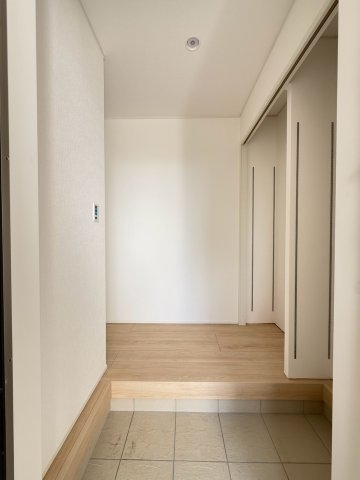 クレイドルガーデン／南区土河原町第３／３号棟